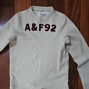 Abercrombie & Fitch Youth Cream Crewneck Sweater
